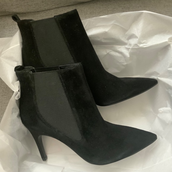 NINE WEST Joliee Black Leather Booties Pointed toe Stiletto Heel Ankle Boots 8.5 - Picture 4 of 9